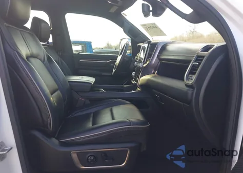 2019 Ram 1500 Limited 4X4 5'7 Box z USA, uszkodzony, nr VIN 1C6SRFHTXKN648541